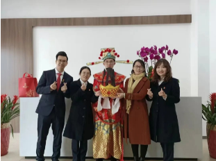 優(yōu)服務(wù)，促發(fā)展，廣州輕工集團(tuán)新仕誠(chéng)公司深入各園區(qū)企業(yè)開(kāi)展新春走訪活動(dòng)